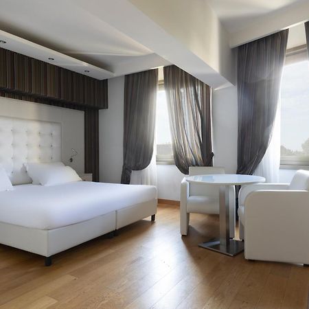 Hotel Royal Caserta Dış mekan fotoğraf