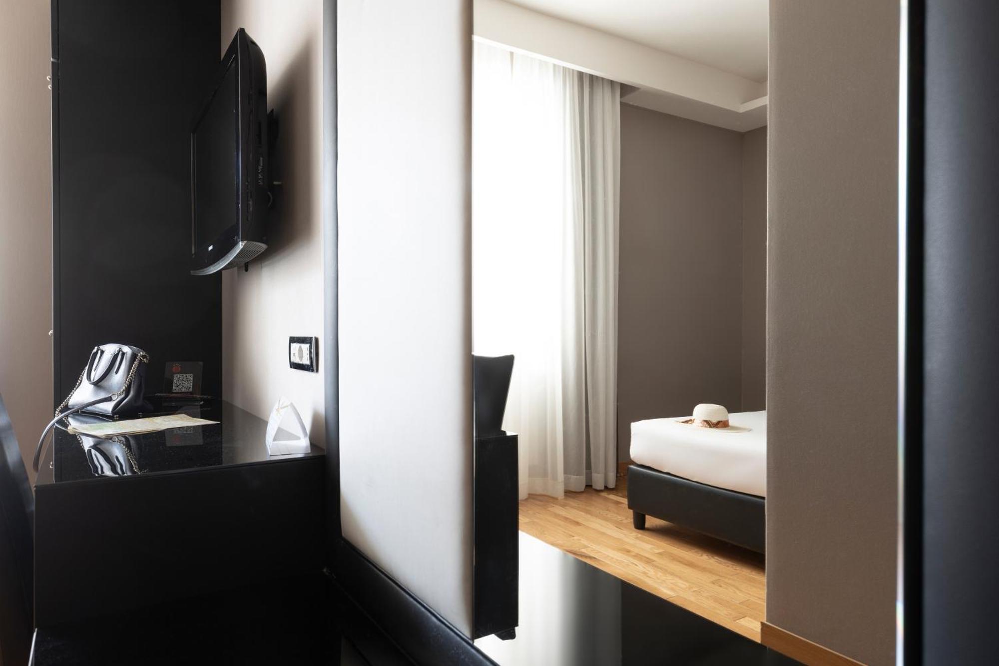 Hotel Royal Caserta Dış mekan fotoğraf