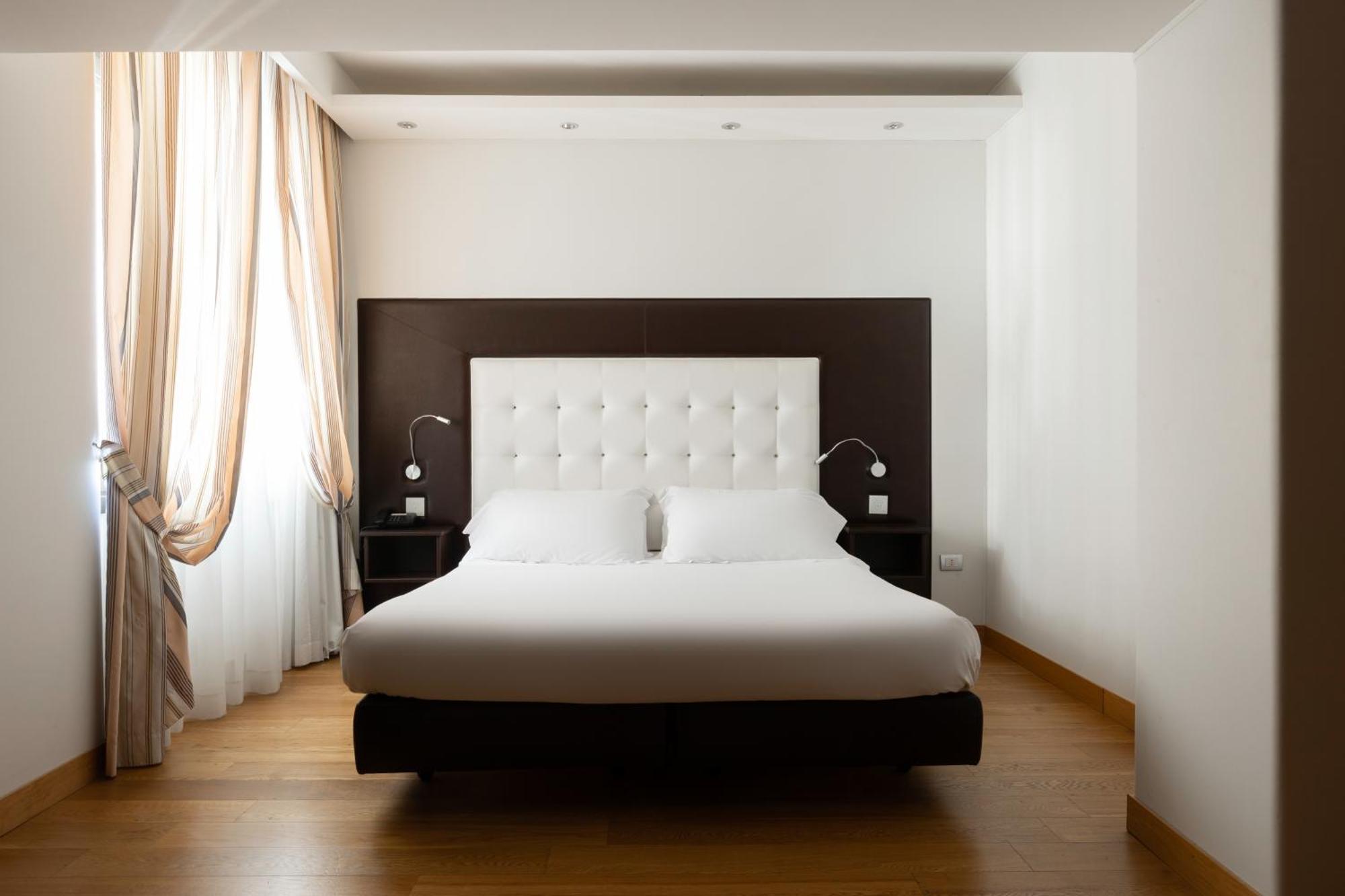 Hotel Royal Caserta Dış mekan fotoğraf