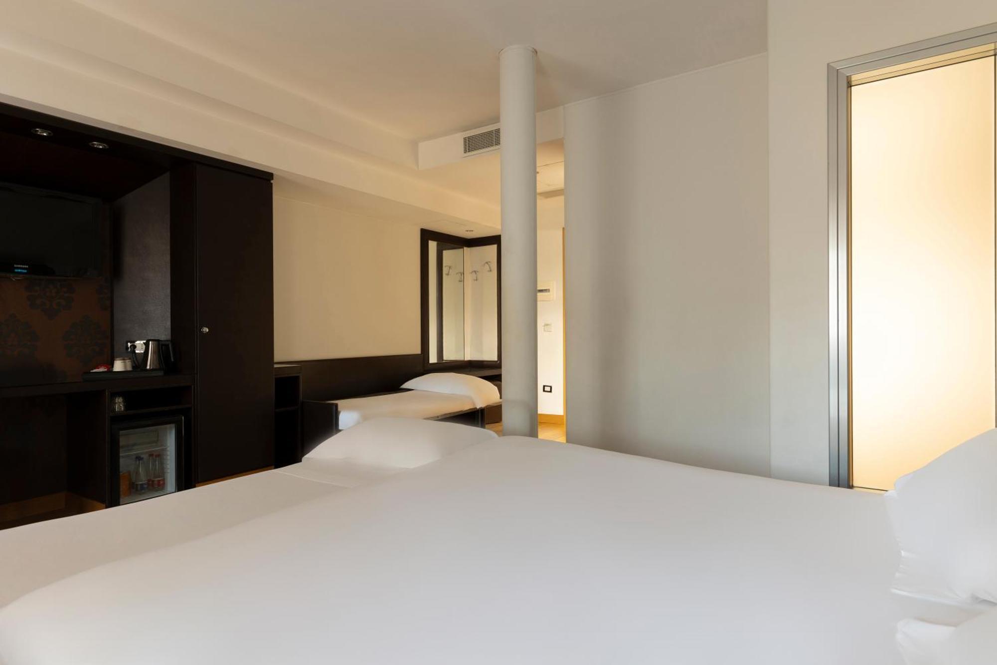 Hotel Royal Caserta Dış mekan fotoğraf