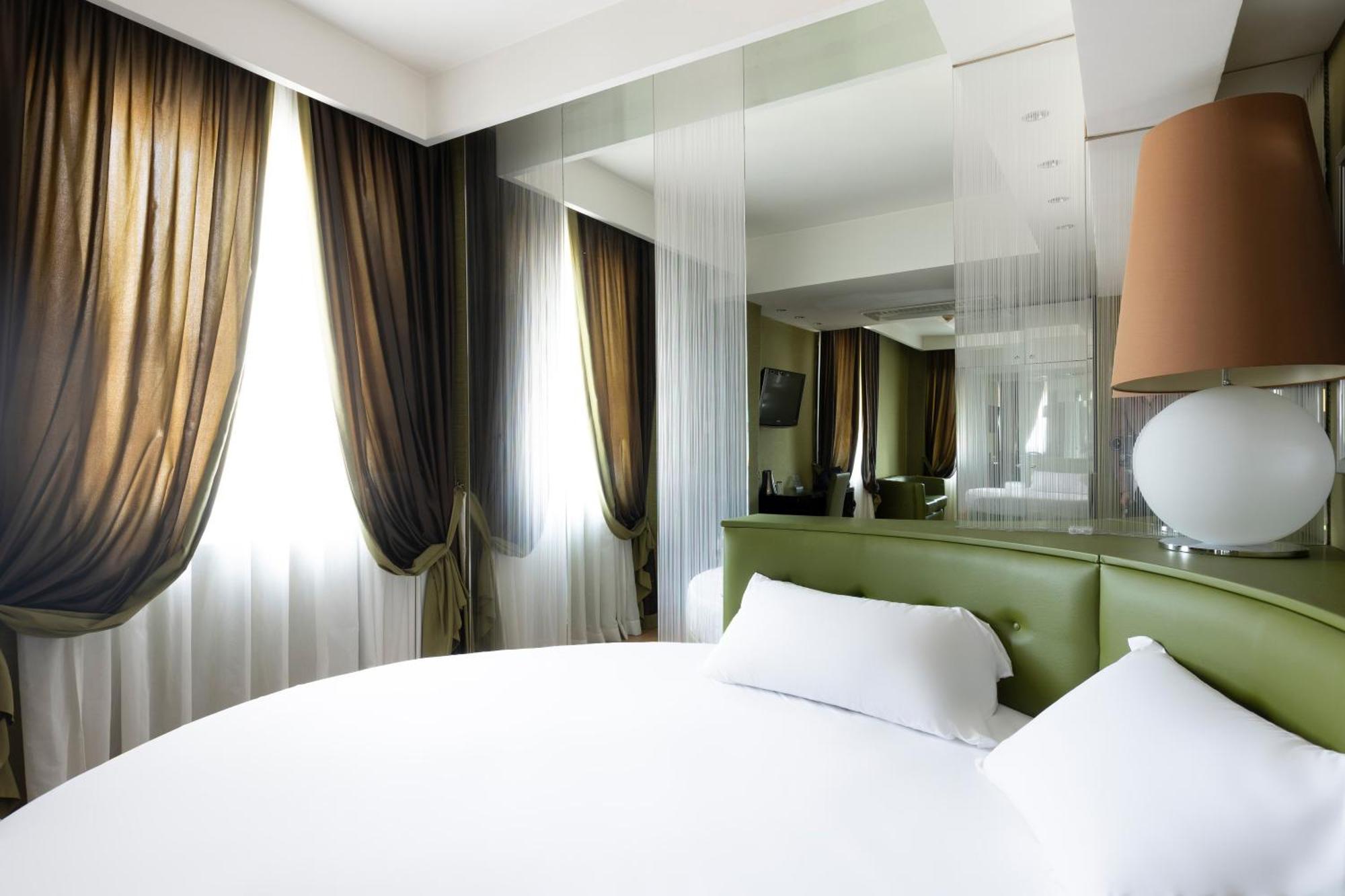 Hotel Royal Caserta Dış mekan fotoğraf